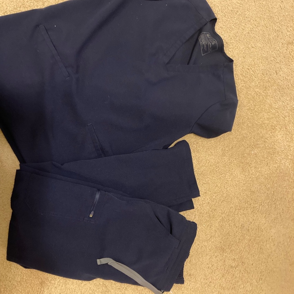 Navy blue figs scrubs, size medium, no flaws